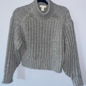 H&M - Turtle Neck Sweater (XS)